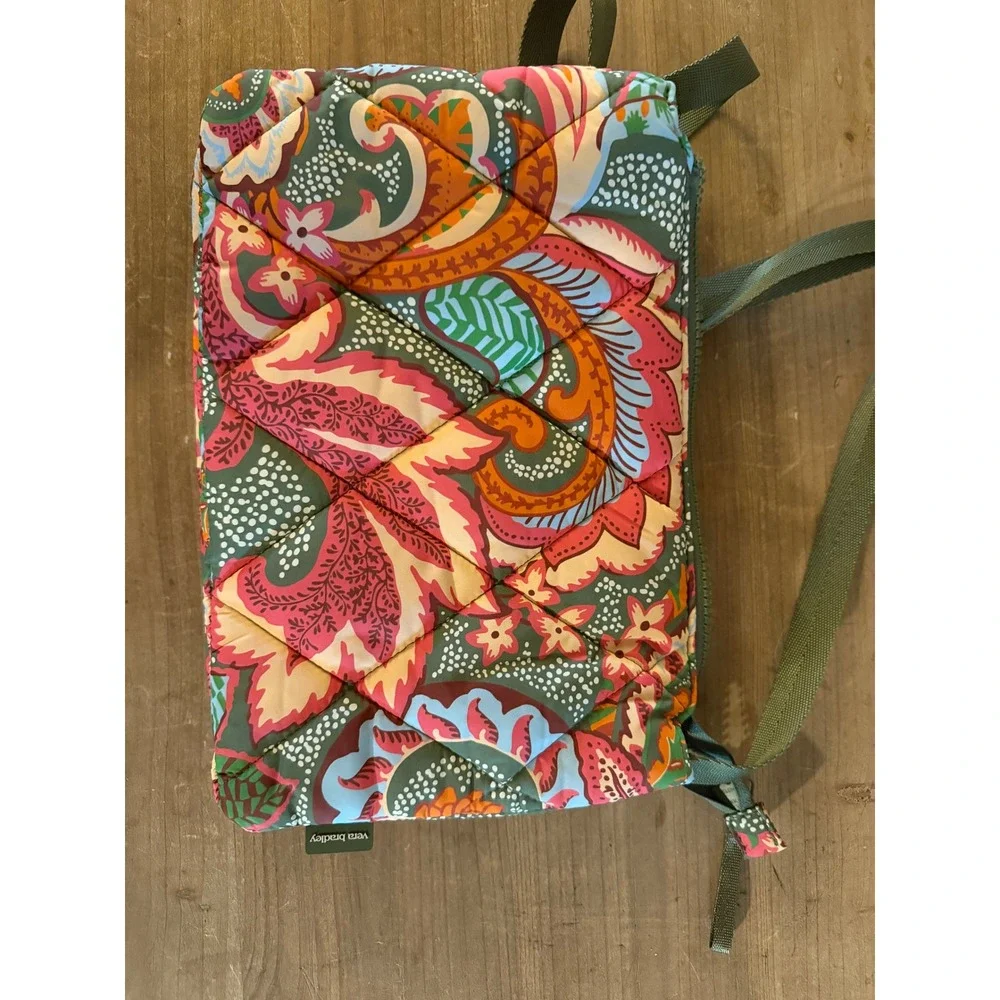 Vera Bradley Triple Zip Hipster Crossbody Bag Quilted Paisley Floral Green Pink